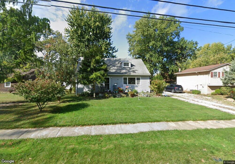 860 Sheffield Rd, Sheffield Lake, OH 44054 - photo 1