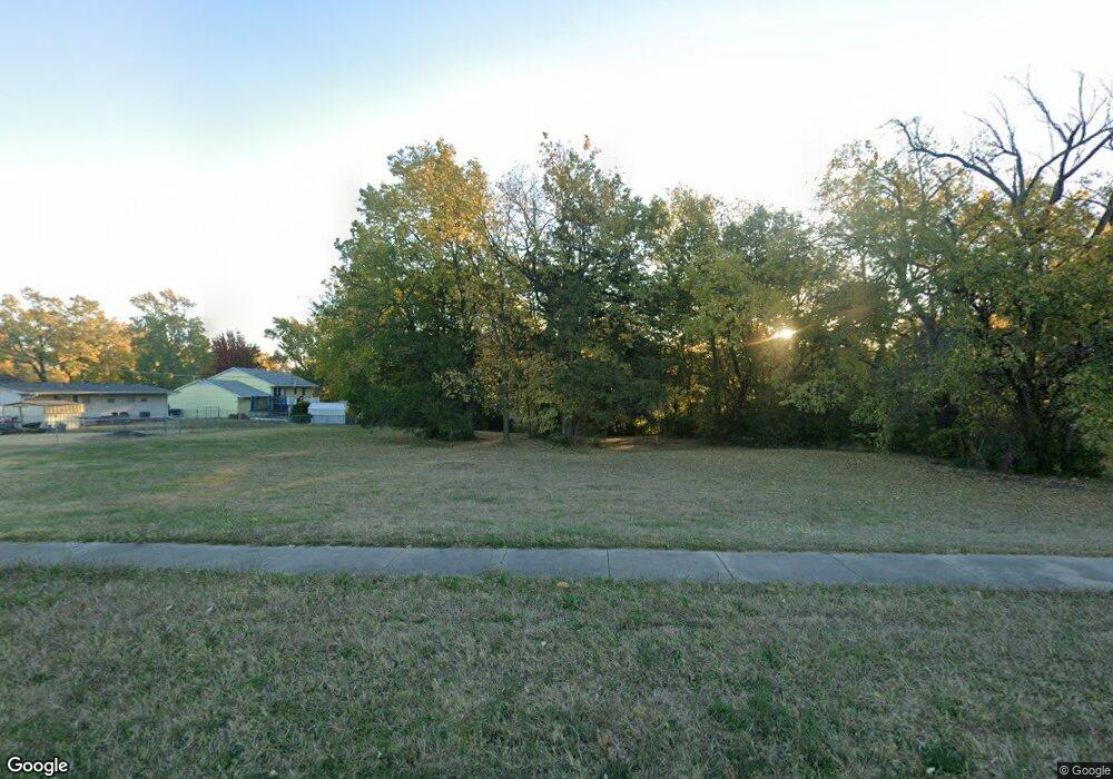 3408 SW Gage Blvd, Topeka, KS 66614 - photo 1