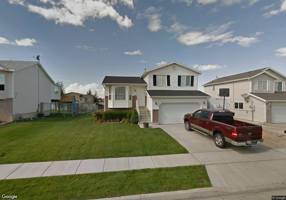 1597 N 2275 W, Clearfield, UT 84015 - photo 1