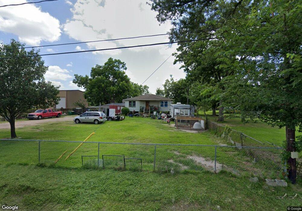 10904 Shady Ln, Houston, TX 77093 - photo 1