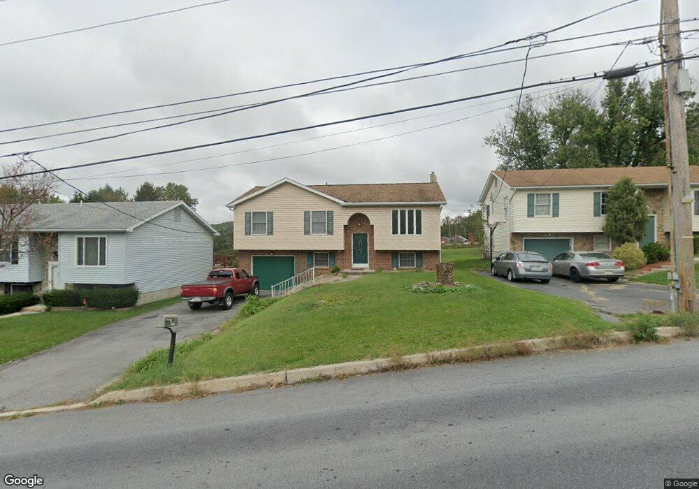 1903 Mcknights Gap Rd, Reading, PA 19604 - photo 1