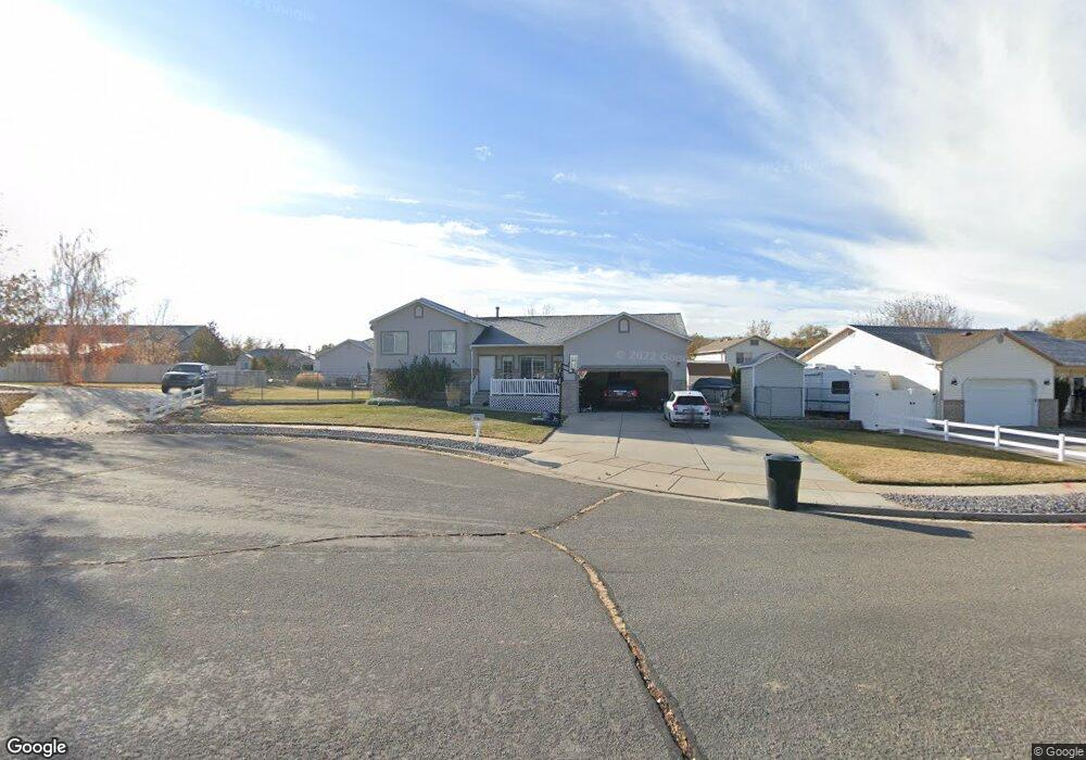 877 W 1145 N, Clearfield, UT 84015 - photo 1