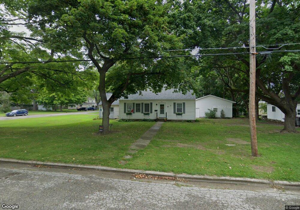 621 Lincoln Lake, Lowell, MI 49331 - photo 1