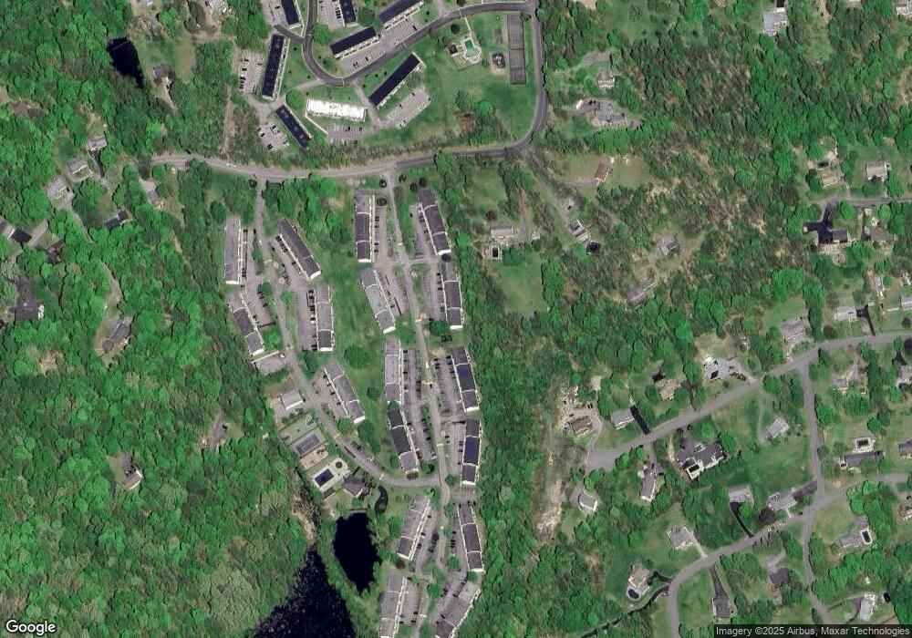 15 Scarborough Ln unit B, Wappingers Falls, NY 12590 - photo 1