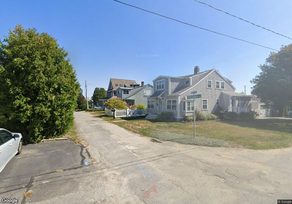 4 Bradford Ave, Scituate, MA 02066 - photo 1