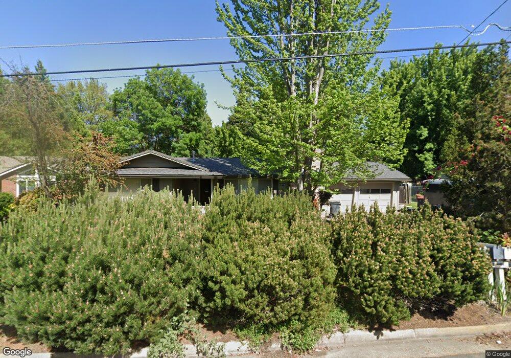 1244 Valley View Dr, Medford, OR 97504 - photo 1