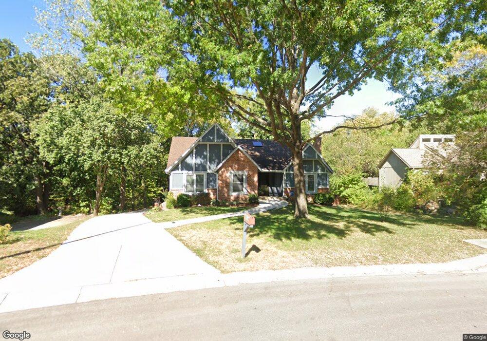 6910 Albervan St, Shawnee, KS 66216 - photo 1