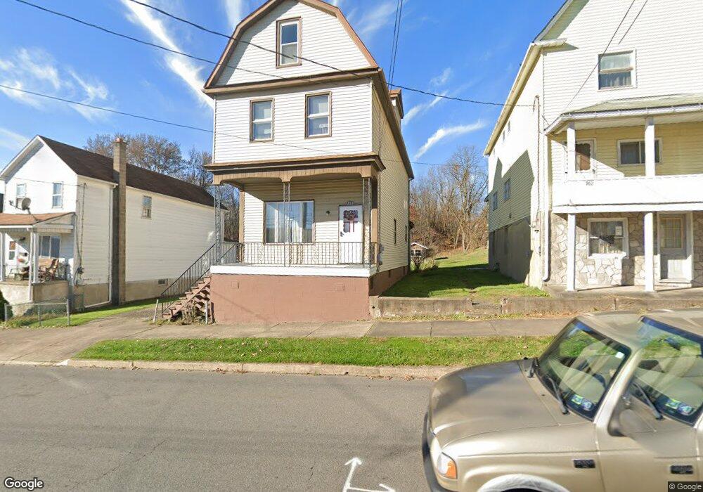310 W Union St, Nanticoke, PA 18634 - photo 1