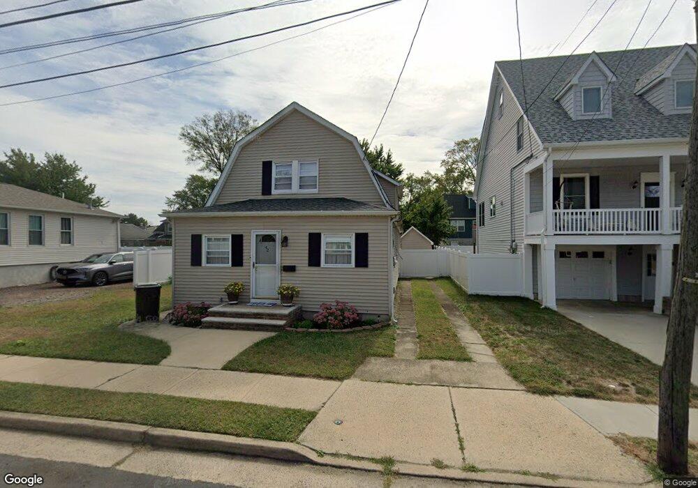 42 Monmouth Ave, North Middletown, NJ 07748 - photo 1