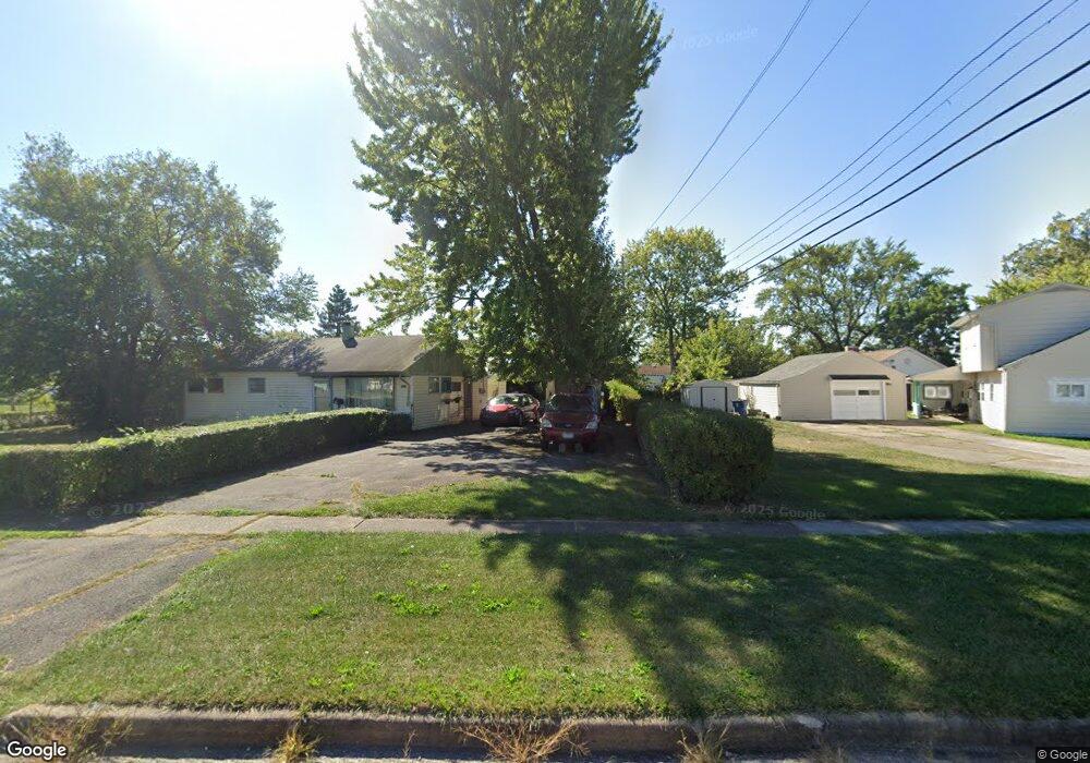 2610 Homewood Dr, Lorain, OH 44055 - photo 1