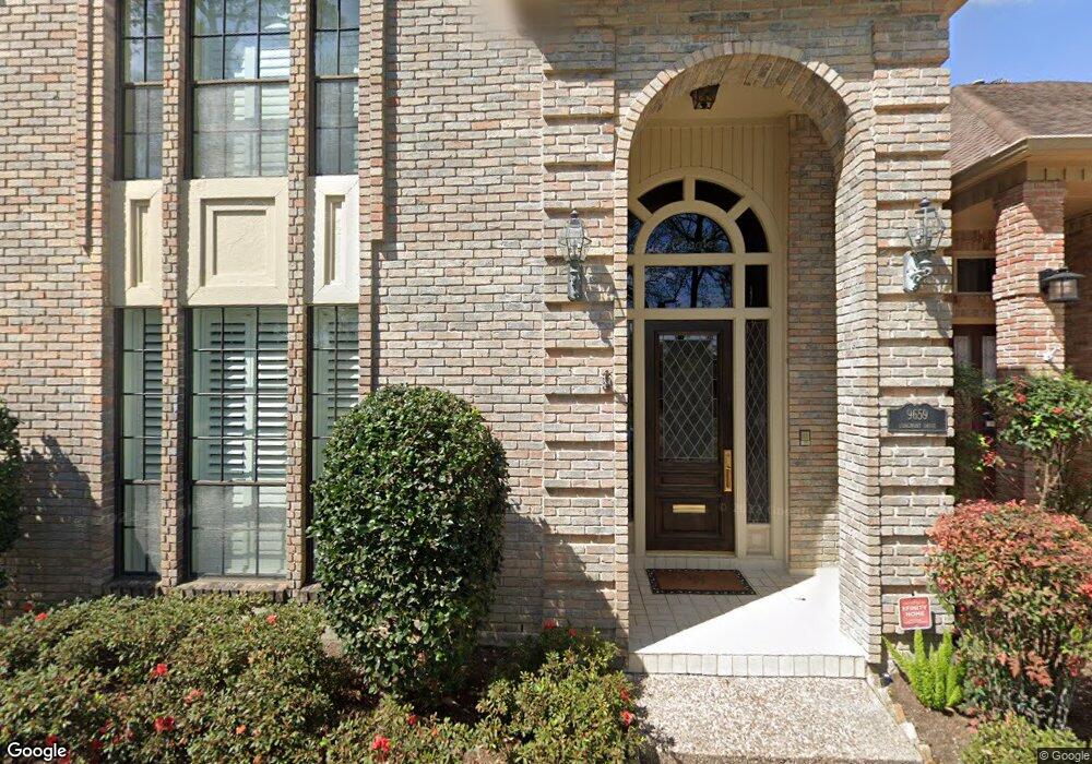 9659 Longmont Dr, Houston, TX 77063 - photo 1