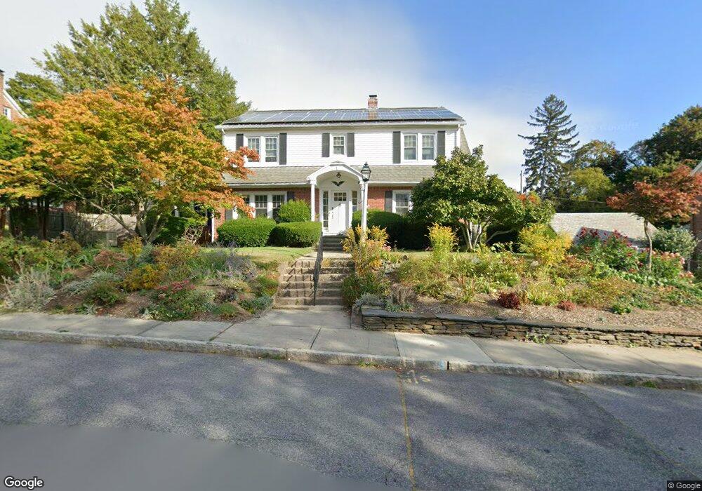 231 Madison Ave W, Holyoke, MA 01040 - photo 1