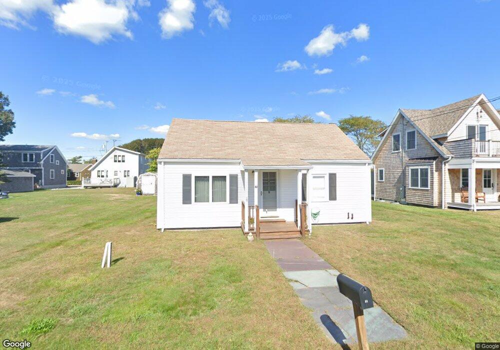 82 Holden Rd, Wakefield, RI 02879 - photo 1
