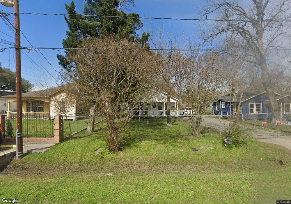 1715 Mcdaniel St, Houston, TX 77093 - photo 1