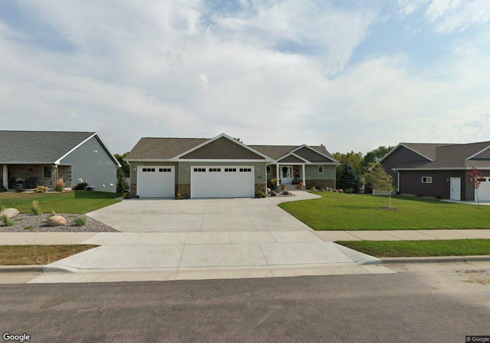 1820 Turner Rd, New Ulm, MN 56073 - photo 1