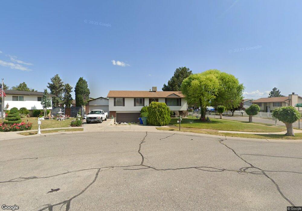 3846 Half Penny Cir, West Jordan, UT 84088 - photo 1