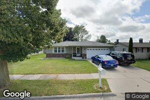 3527 Gregory Dr, Sheboygan, WI 53083