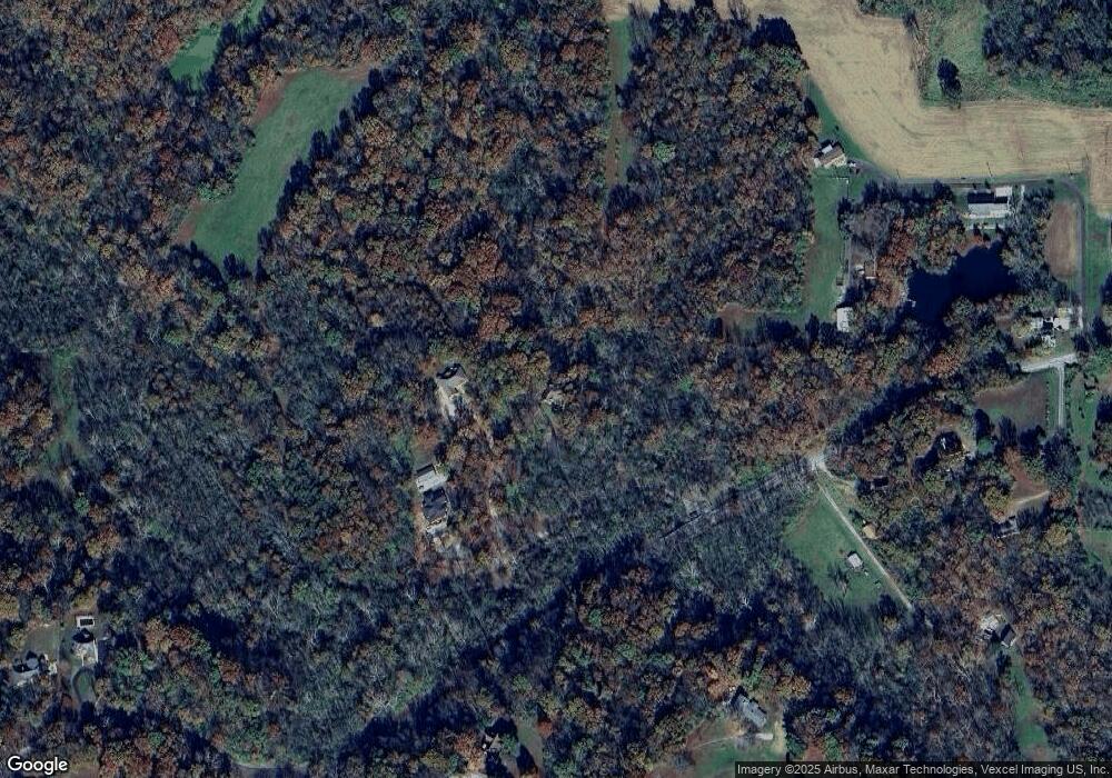 609 Henderson Pointe Trail, Freeburg, IL 62243 - photo 1