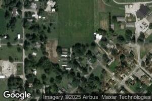 209 N West St, Raymond, IL 62560
