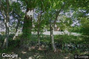 215 Honeyman Ave, Middletown, RI 02842