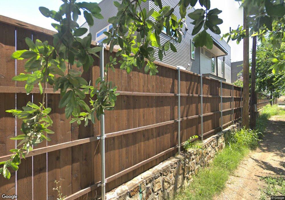 2204 Chunk Ct, Dallas, TX 75206 - photo 1