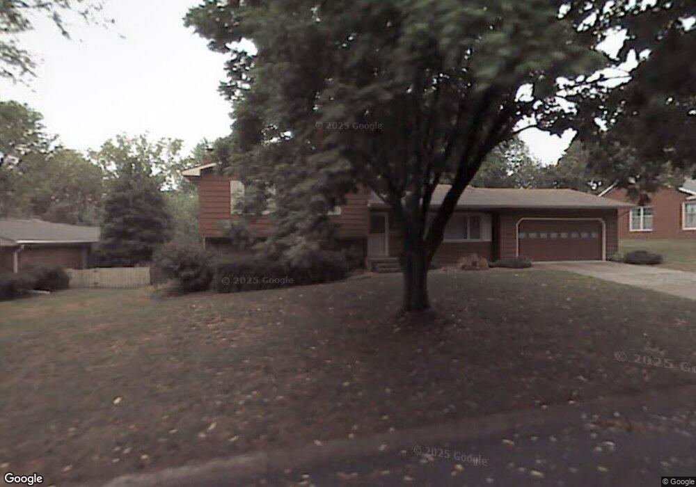 3252 Beech Dr, Columbus, IN 47203 - photo 1