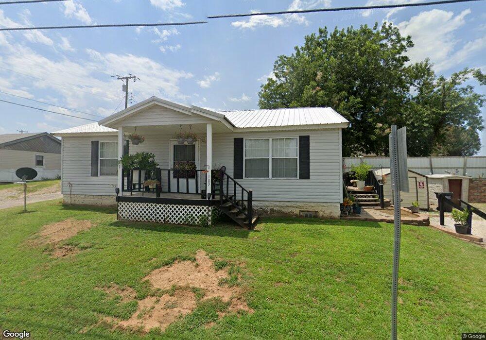 109 S 3rd St, McLoud, OK 74851 - photo 1