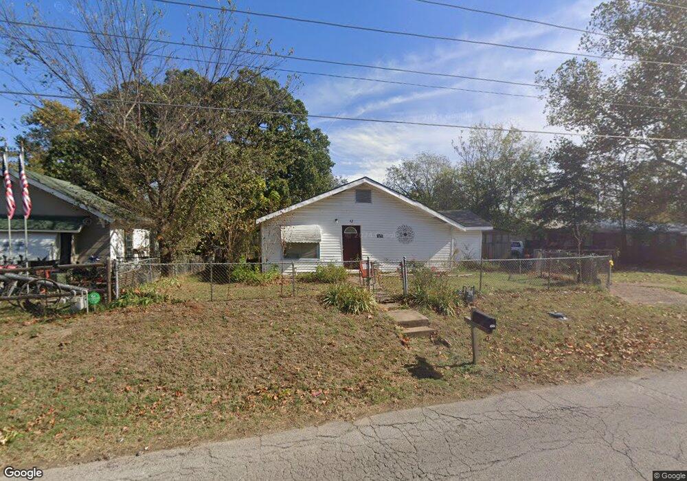 1211 S Oklahoma Ave, Okmulgee, OK 74447 - photo 1