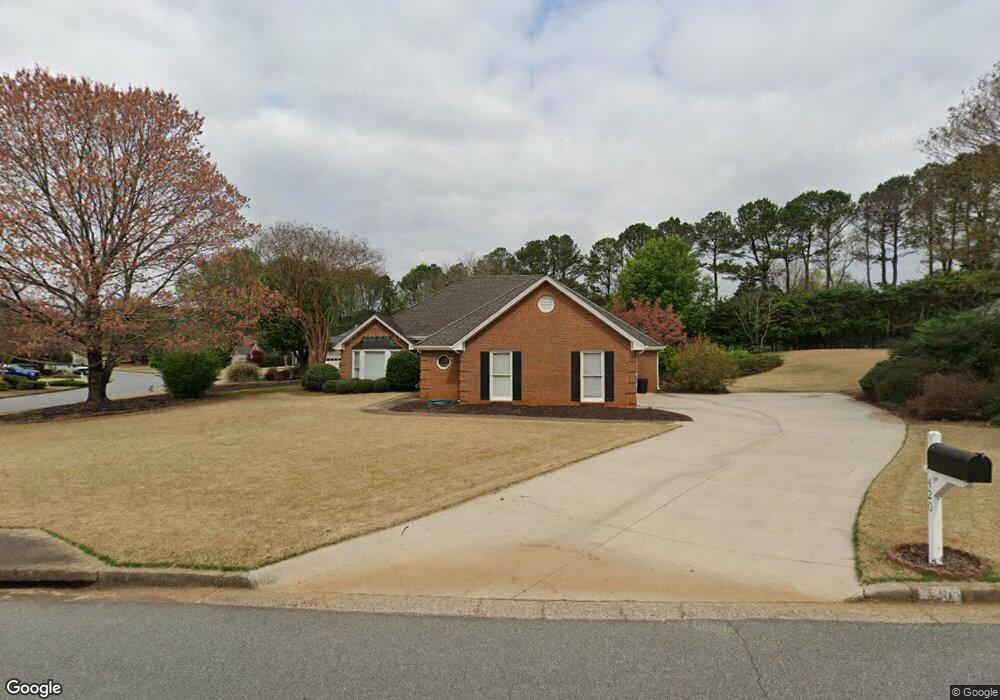 420 Crabapple Farm Dr, Alpharetta, GA 30004 - photo 1