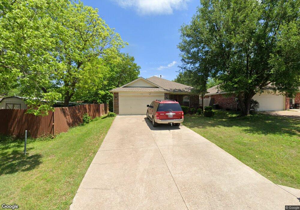 1104 N Gaines St, Ennis, TX 75119 - photo 1