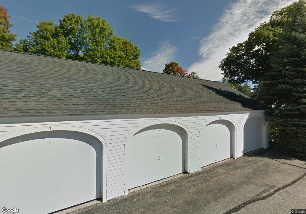 36 Endicott St unit 2, Wolfeboro, NH 03894 - photo 1