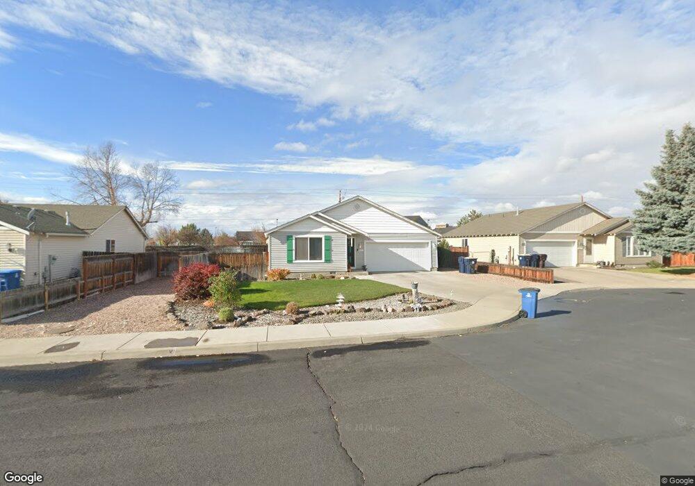 3011 NW 9th Place, Redmond, OR 97756 - photo 1