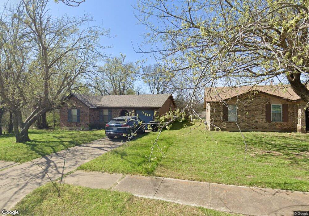 1419 Mcanear St, Cleburne, TX 76033 - photo 1