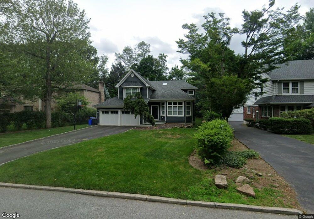 135 Westervelt Ave, Tenafly, NJ 07670 - photo 1