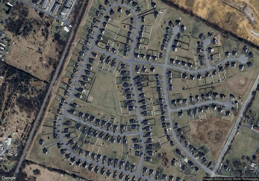 64 Banks Ave, Bunker Hill, WV 25413 - photo 1