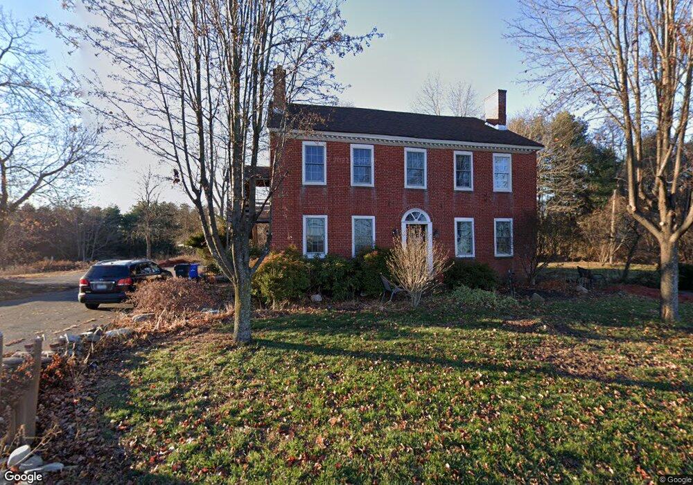 34 Pinney St, Ellington, CT 06029 - photo 1