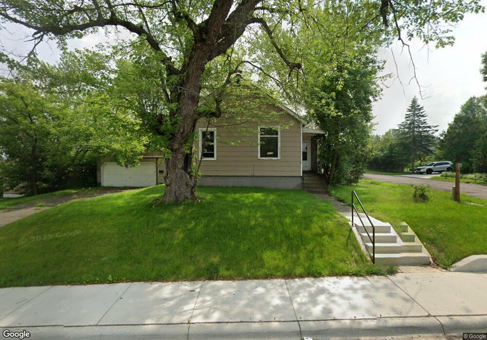 536 2nd St, Duluth, MN 55810 - photo 1