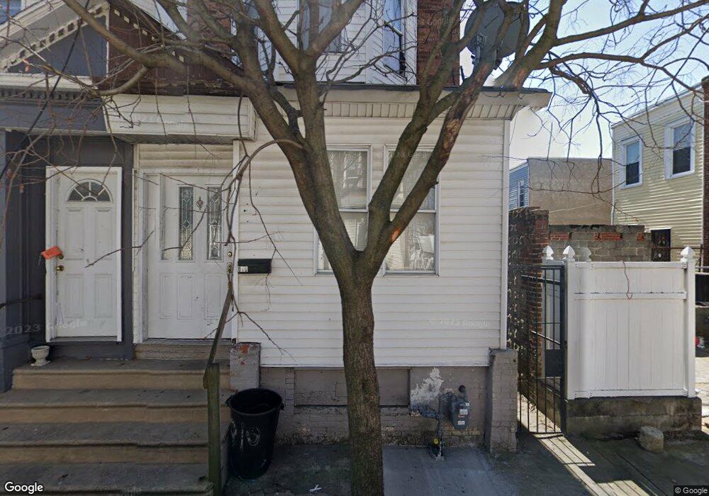 810 Grant St, Camden, NJ 08102 - photo 1