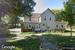 611 Edward St, Henry, IL 61537