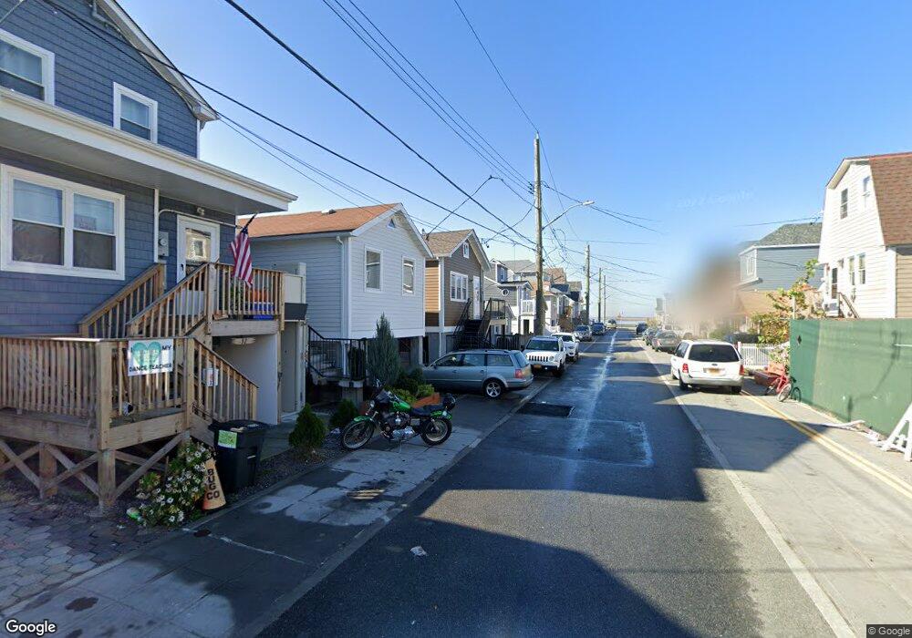 42 W 12th Rd, Broad Channel, NY 11693 - photo 1