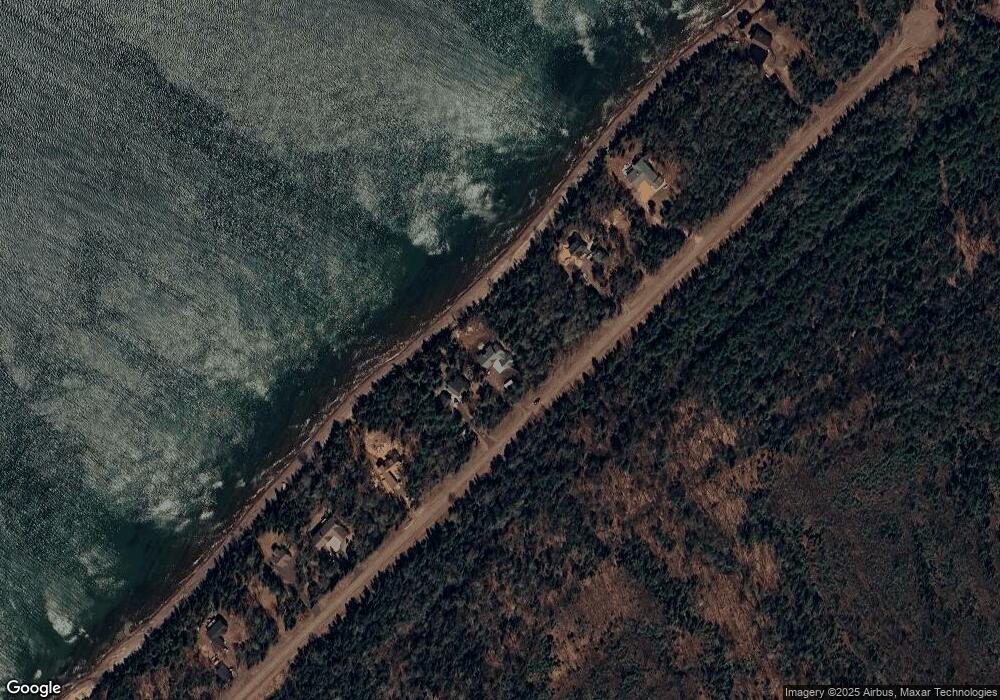 3017 N Lakeshore Dr, Calumet, MI 49913 - photo 1