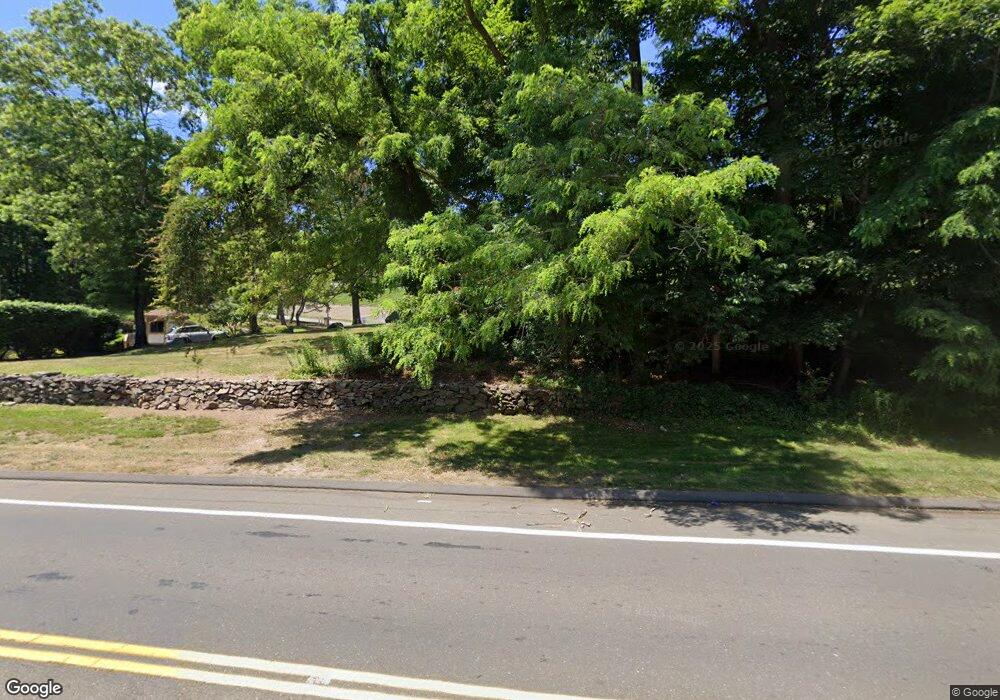 404 Glendevon Dr N, West Haven, CT 06516 - photo 1