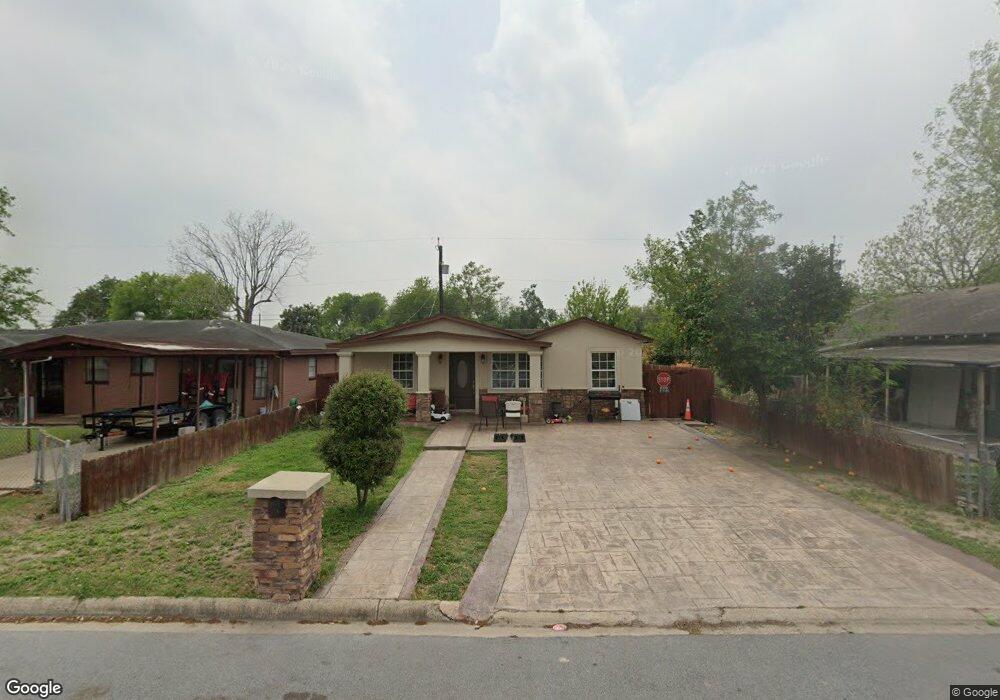 520 E Lucas Ave, Pharr, TX 78577 - photo 1