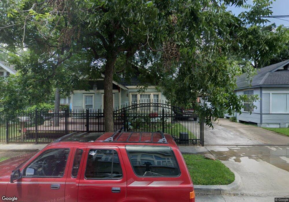 3306 Yupon St, Houston, TX 77006 - photo 1