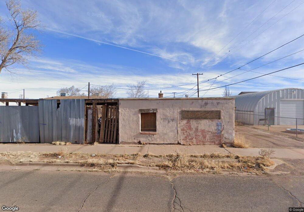 302 E Oak St, Winslow, AZ 86047 - photo 1