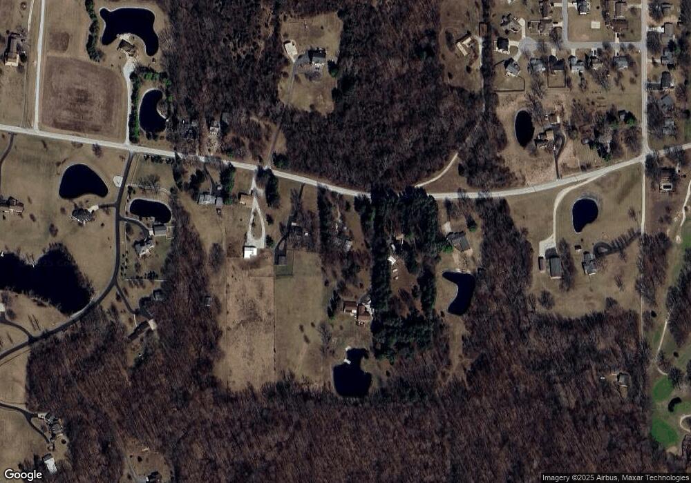 6583 W Maple Grove Rd, Huntington, IN 46750 - photo 1