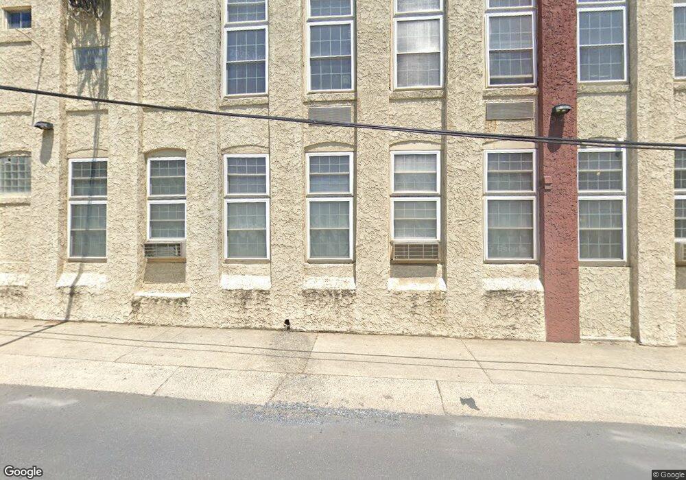 385 Auburn St, Allentown, PA 18103 - photo 1