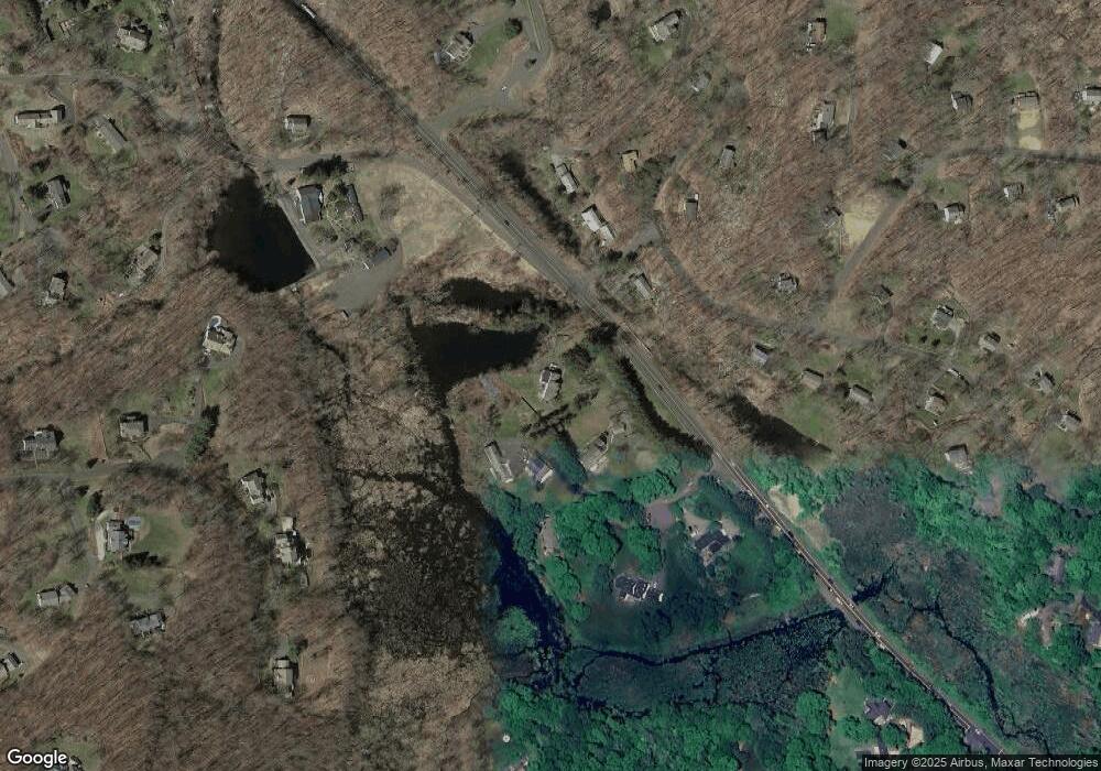 5 Palmer Ct, Ridgefield, CT 06877 - photo 1