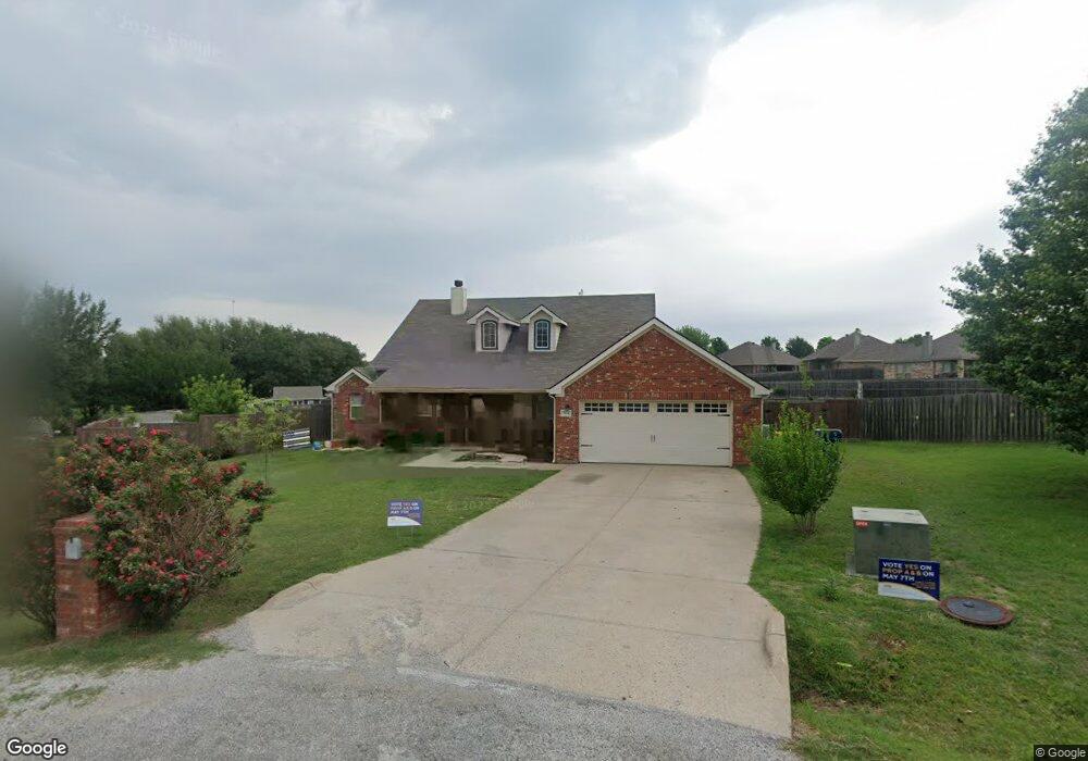 914 Ambling Way Ct, Granbury, TX 76049 - photo 1