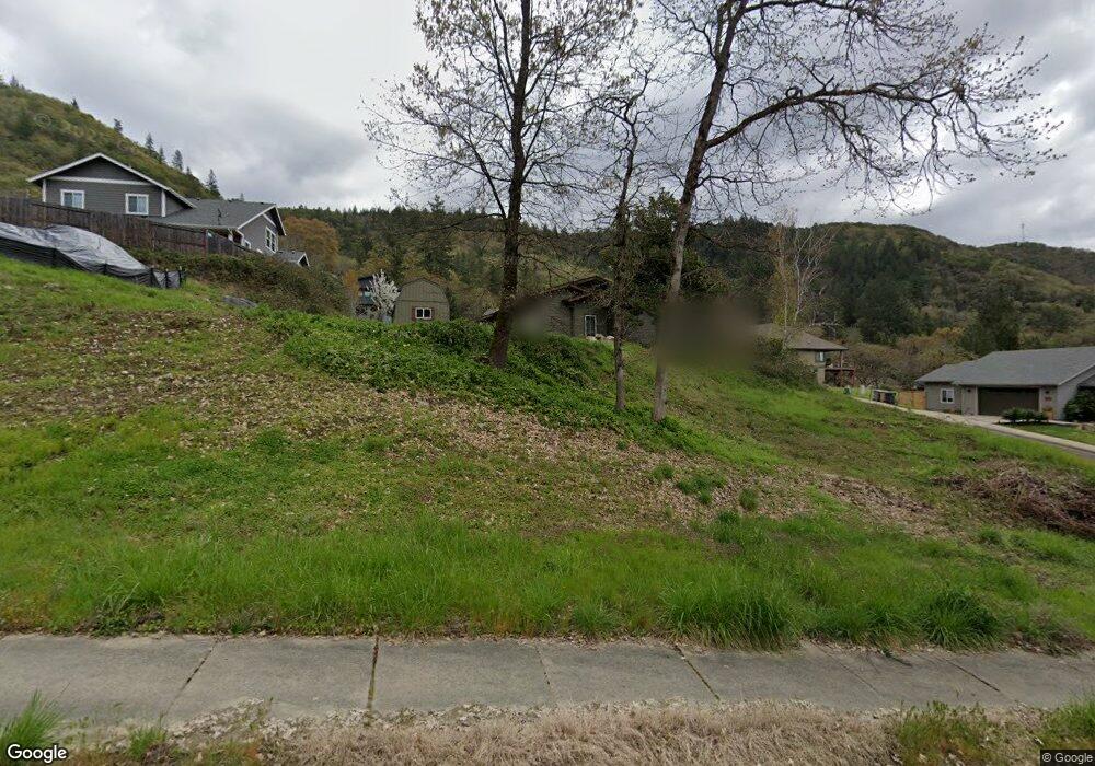 127 NE Vertical Dr, Grants Pass, OR 97526 - photo 1